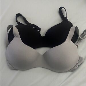 Set of 2 bras